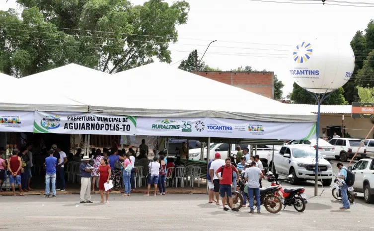 Com aporte de R$ 6 milhões, Governo do Tocantins lança linha de crédito para comerciantes de Aguiarnópolis e Palmeiras