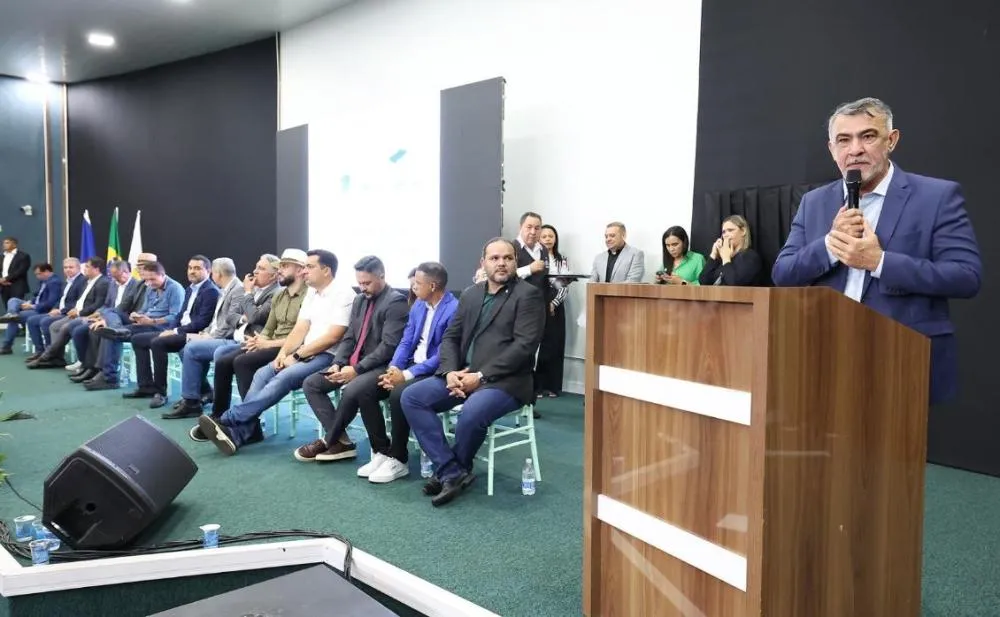 Marcha na ATM: Amélio frisa papel do vereador como elo entre a Assembleia e a população