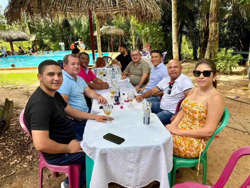 Ex-prefeito de São Sebastião, Adriano Moraes, esteve em Praia Norte e recebe apoios importantes para sua pré-candidatura a deputado estadual