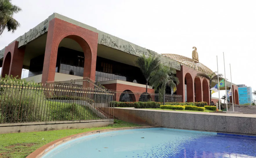 Governo do Tocantins antecipa salário do funcionalismo para está quarta-feira, 26 e injeta 278 milhões na economia do estado 