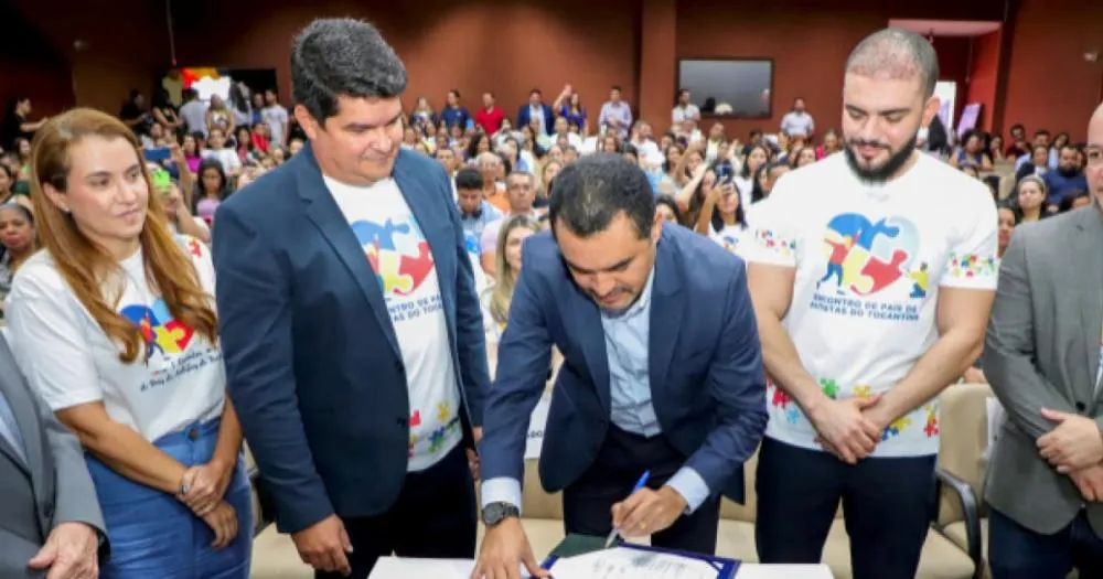 Governador Wanderlei Barbosa assina termo de compromisso para criação do primeiro Centro Especializado em Assistência aos Autistas no Tocantins