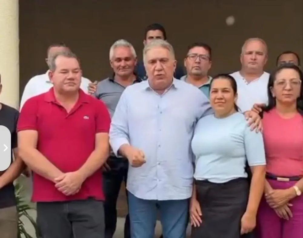 Grupo de Jair Farias flertando com a oposição indicia um jogo duplo do parlamentar 