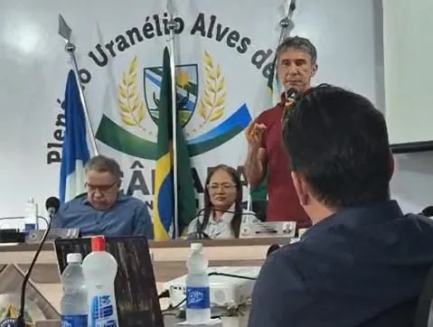 No Bico do Papagaio, Raul Filho fala, sem conhecer, de problemas da região. Repete o discurso elitista de políticos dos grandes centros 