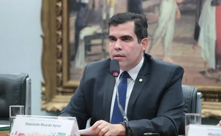 Ricardo Ayres quer investigação também em consignados e diz que vai acionar o MPF para investigar possíveis fraudes 