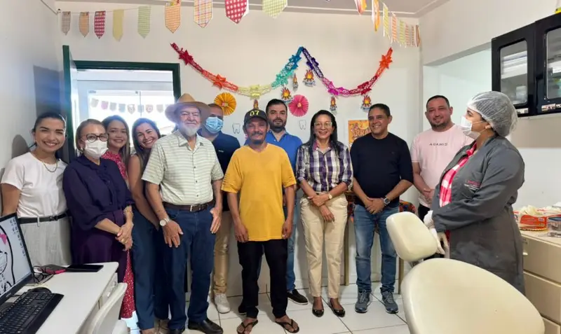 Prefeitura de Augustinópolis promove o arraiá da saúde bucal. 