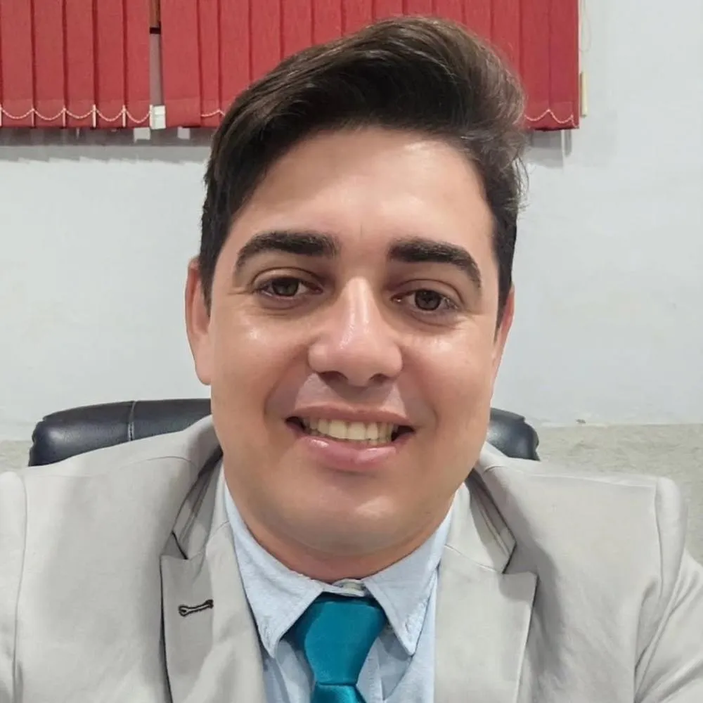 Muito além do turismo parlamentar. Vereador Daniel quebra círculo vicioso e transforma diárias em benefícios à população 