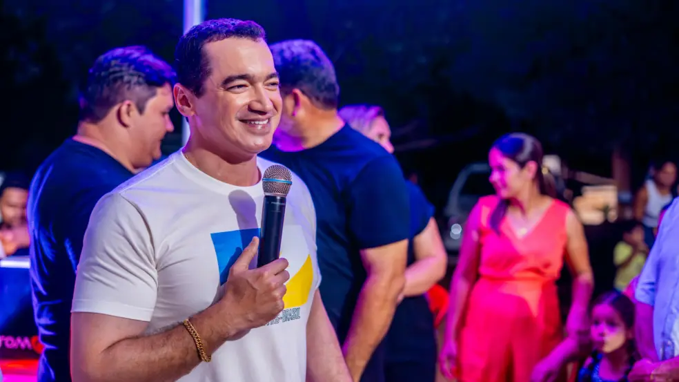 Deputado Federal e pré-candidato ao senado, Alexandre Guimarães, encerra rota pelo Bico em Augustinópolis. Evento está ocorrendo neste momento na chácara do Coronel Parente 