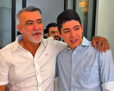 Os ataques a Amélio que o fortaleceram e os rumores de Celso Moraes como compondo chapa como vice. Uma reviravolta e tanto