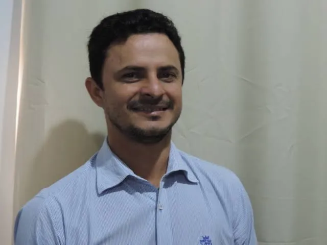 Convenção da candidata do prefeito de Praia Norte ficou entre o extremismo político e a confissão 